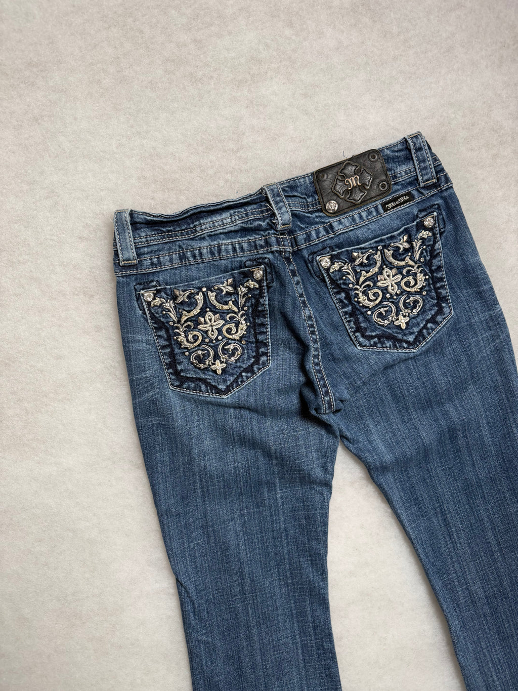 Miss Me Boot Cut Low Waist Jeans 29