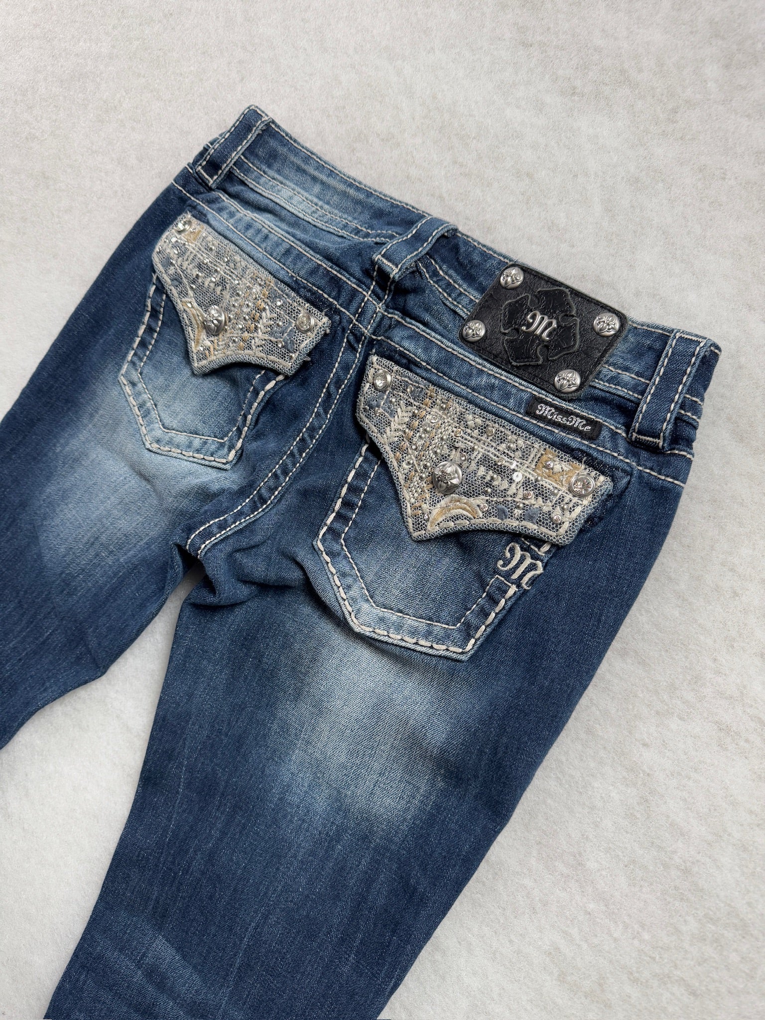 Miss Me Boot Cut Low Waist Jeans 27