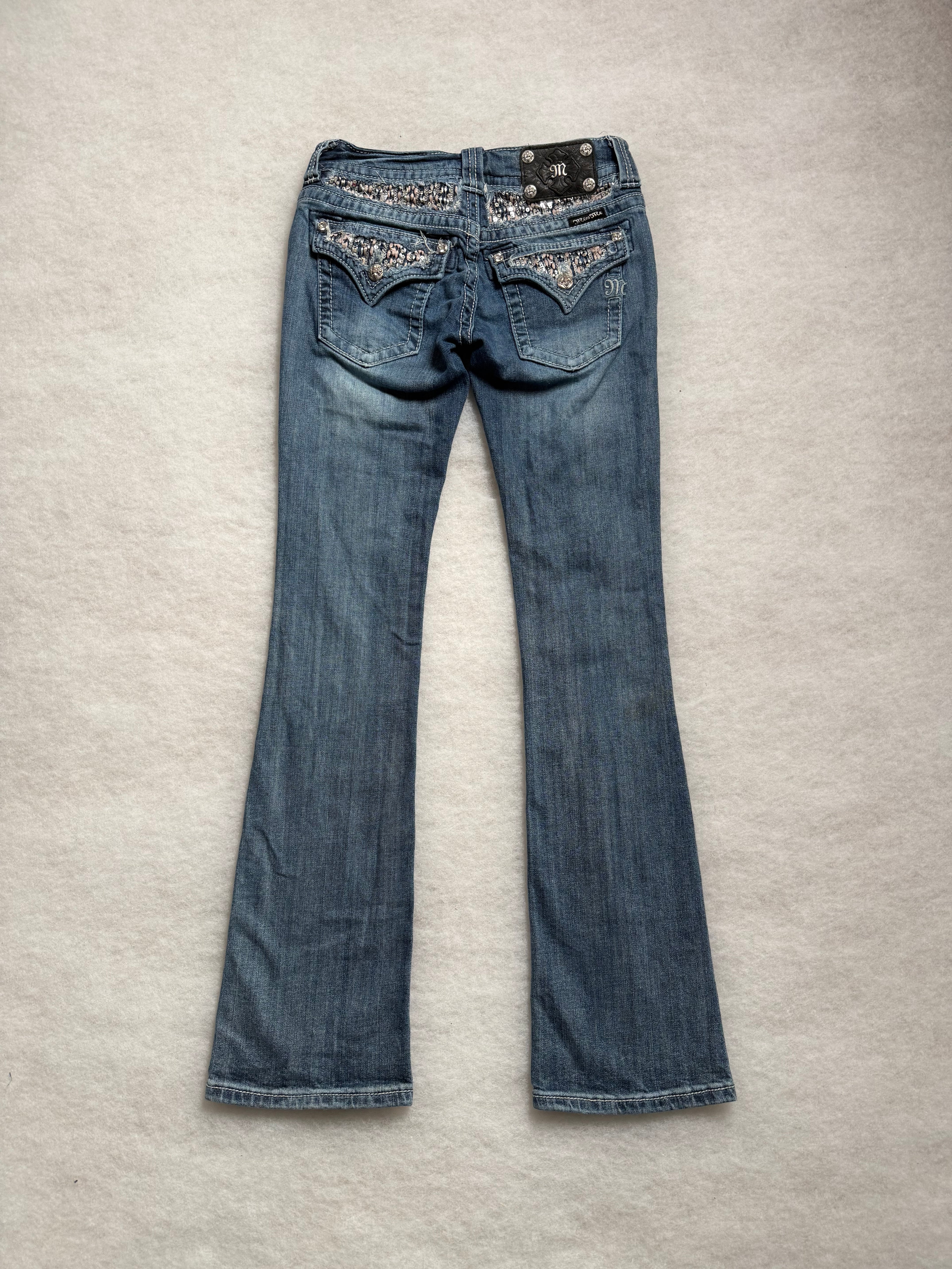 Miss Me Boot Cut Low Waist Jeans 26