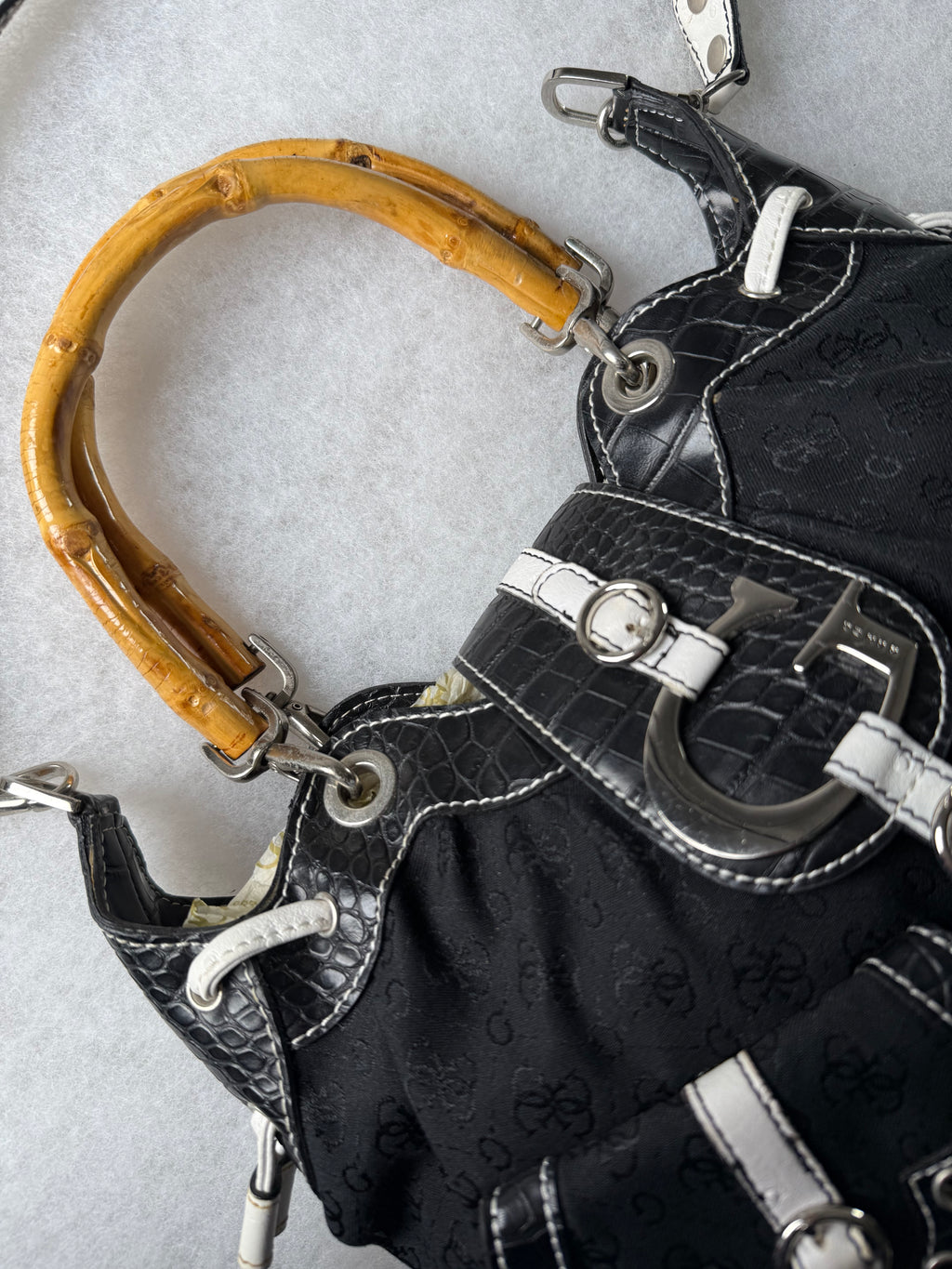 Guess Tasche