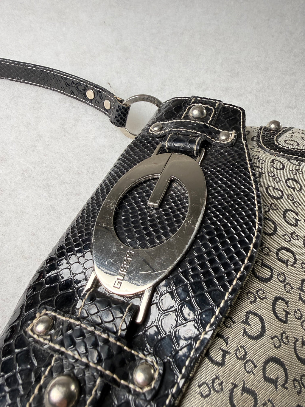 Guess Tasche