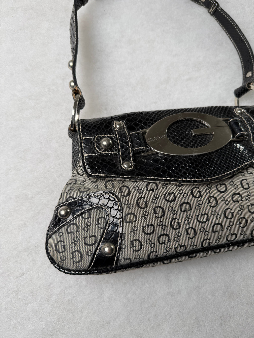Guess Tasche