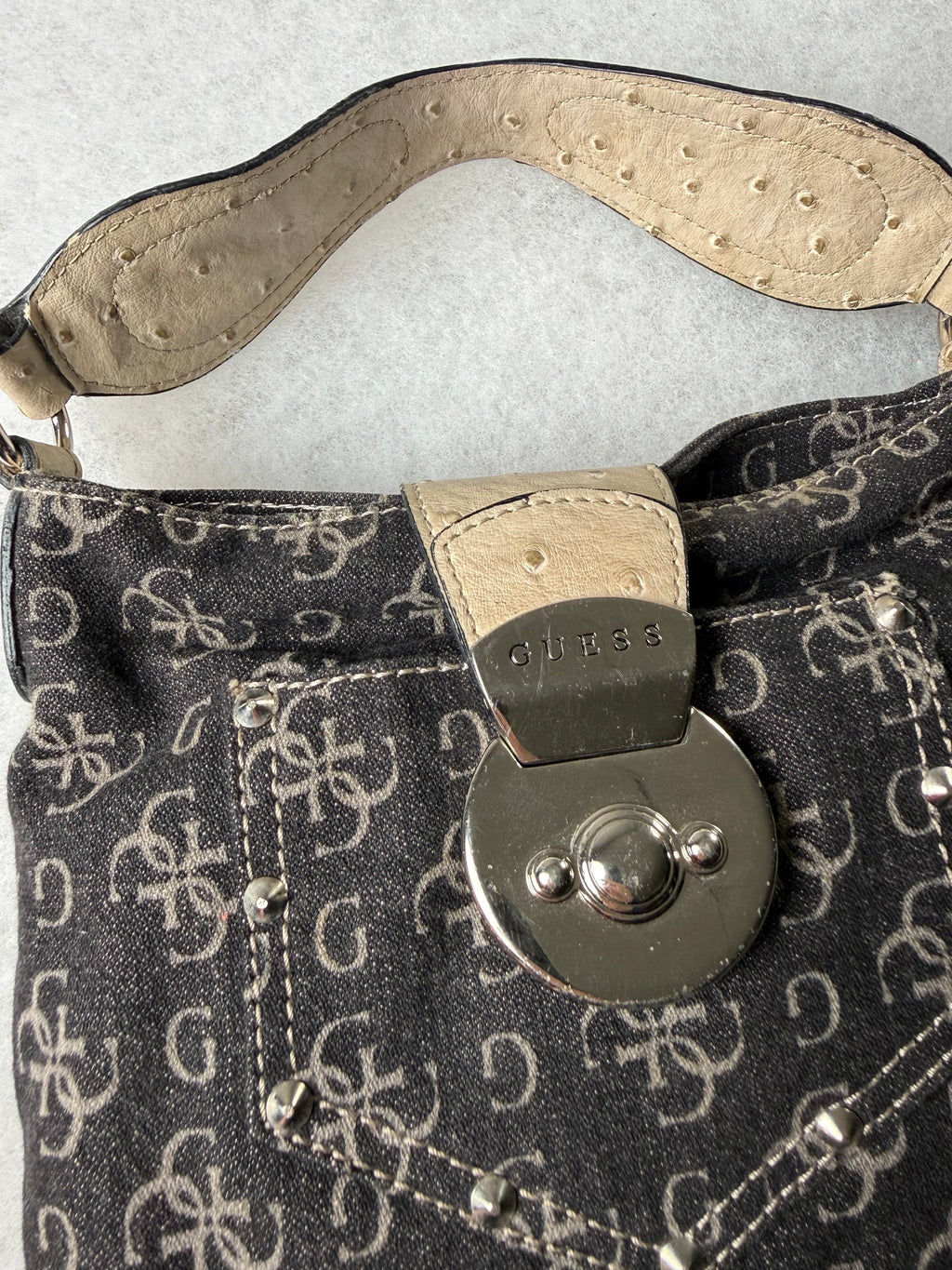 Guess Tasche