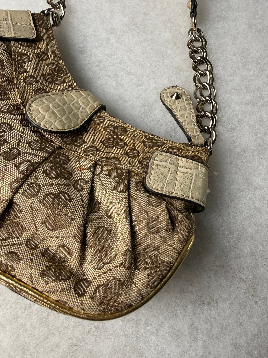 Guess Tasche