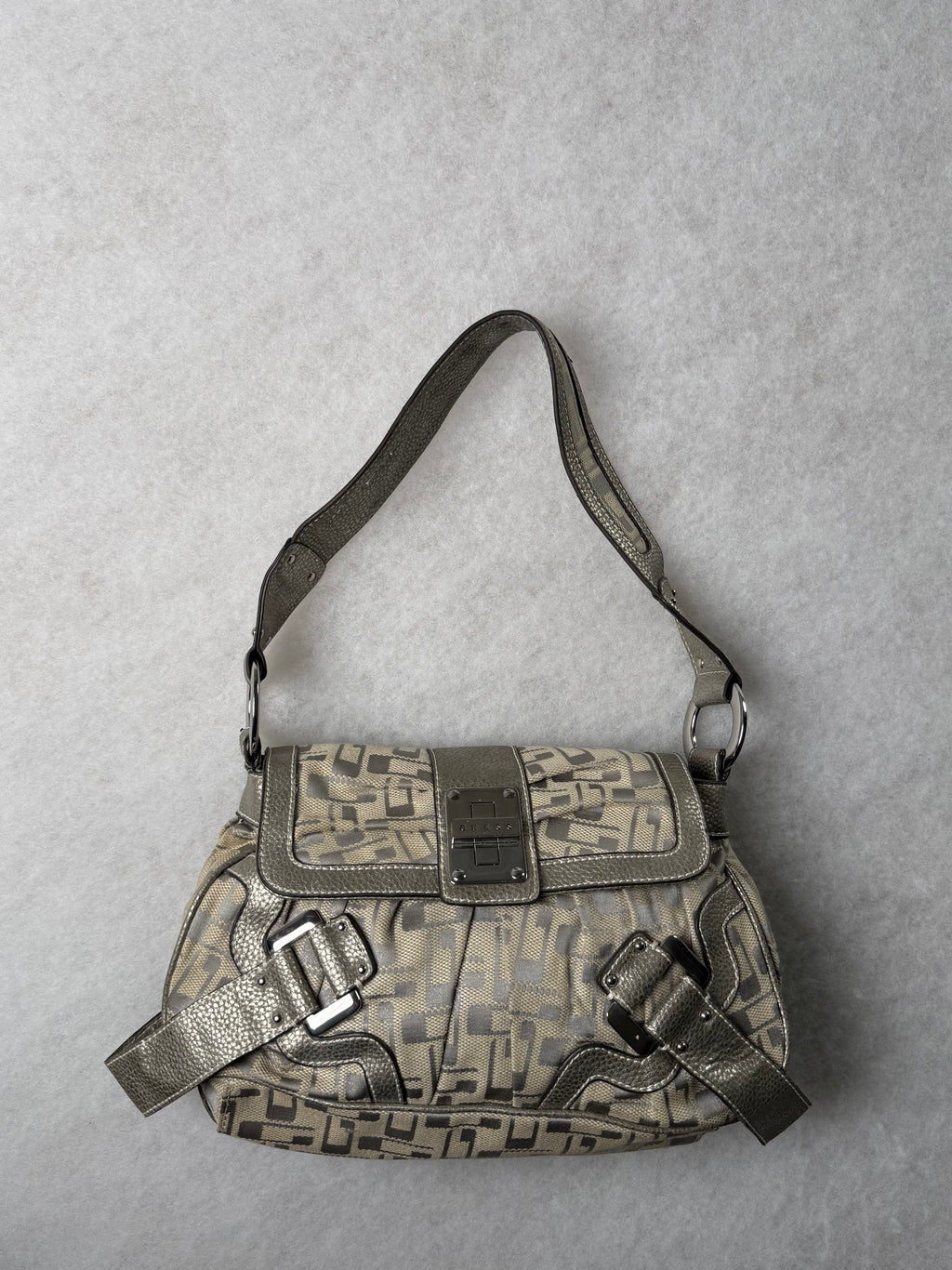 Guess Tasche