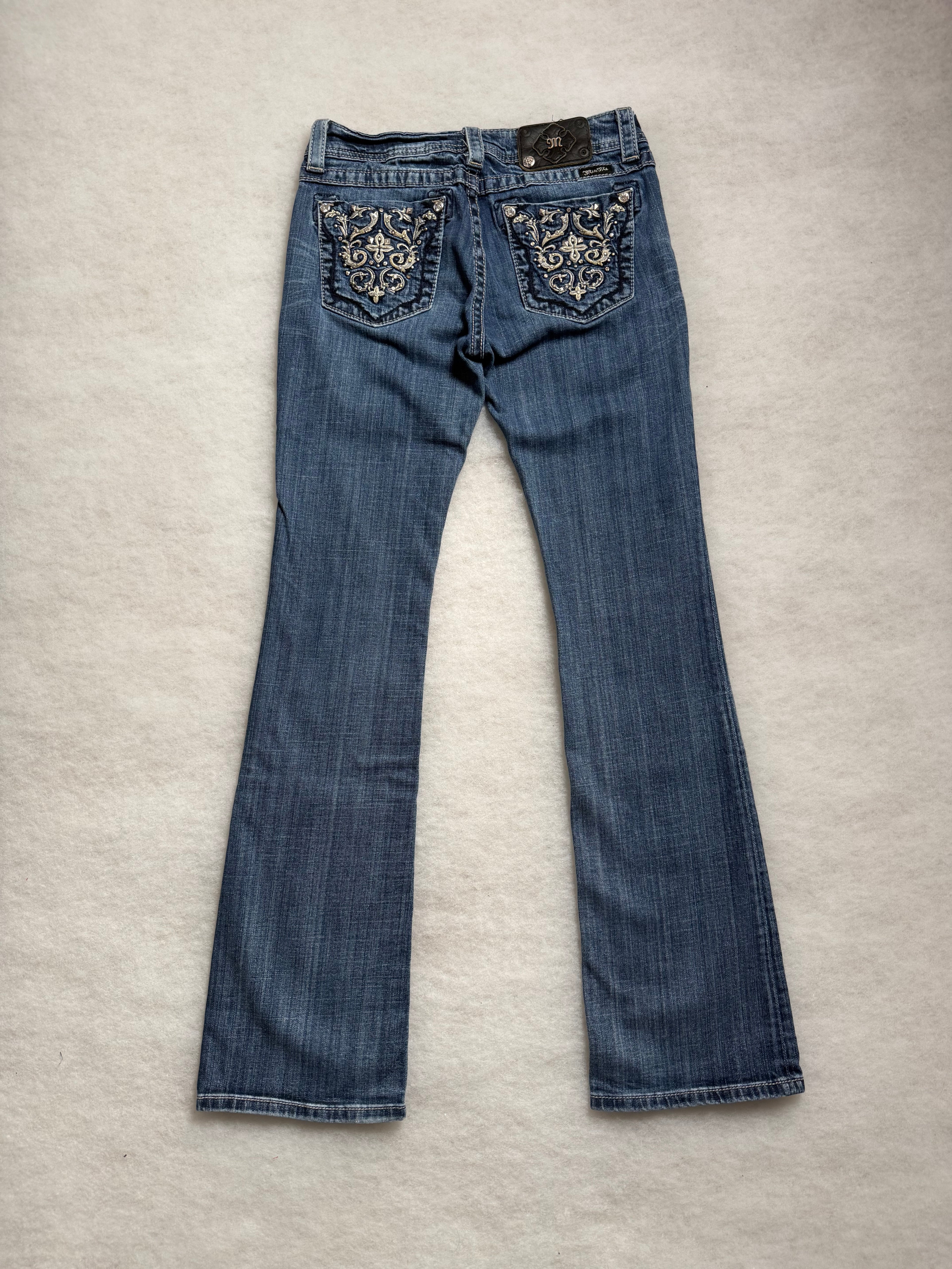 Miss Me Boot Cut Low Waist Jeans 29