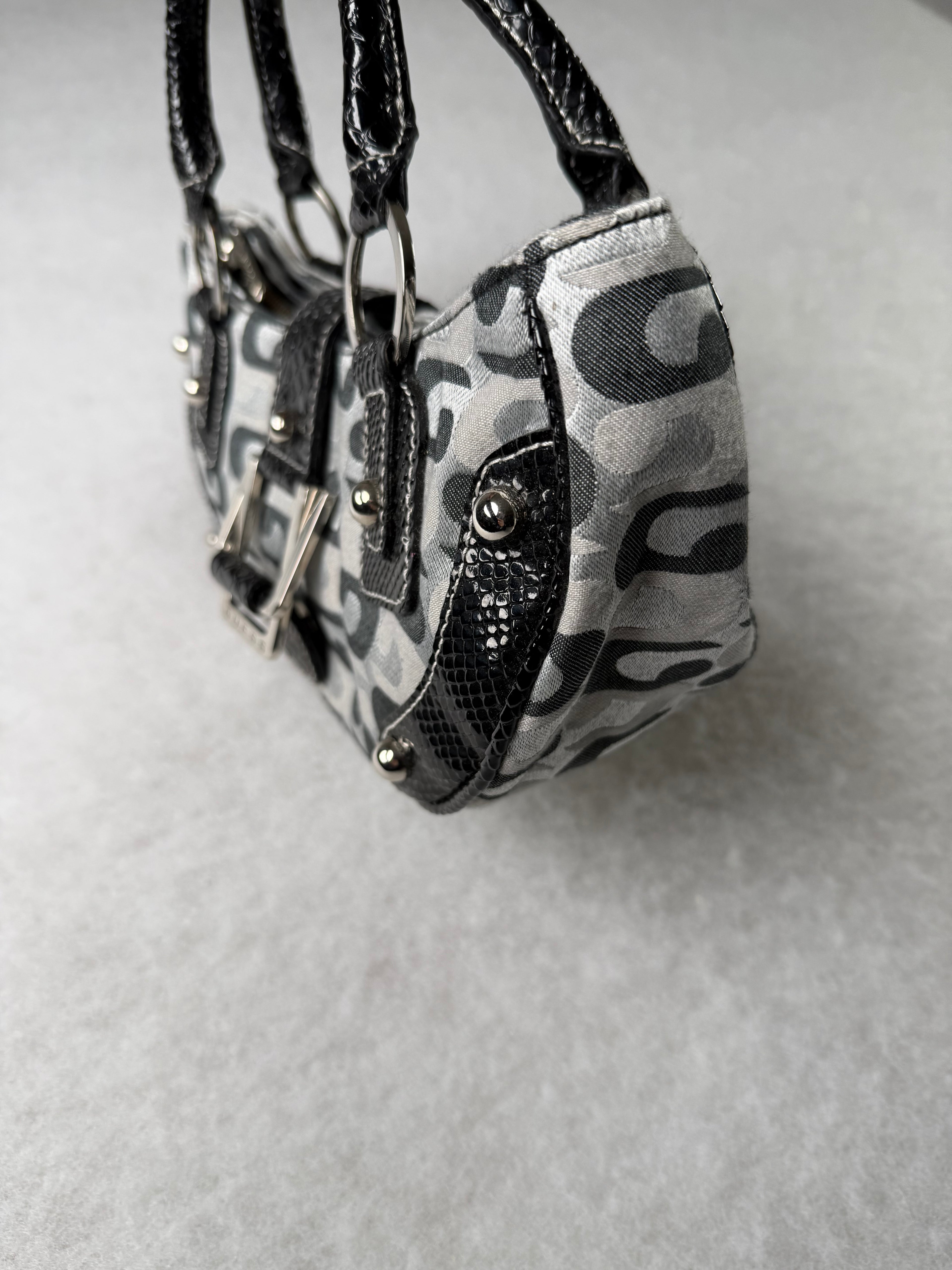 Guess Tasche