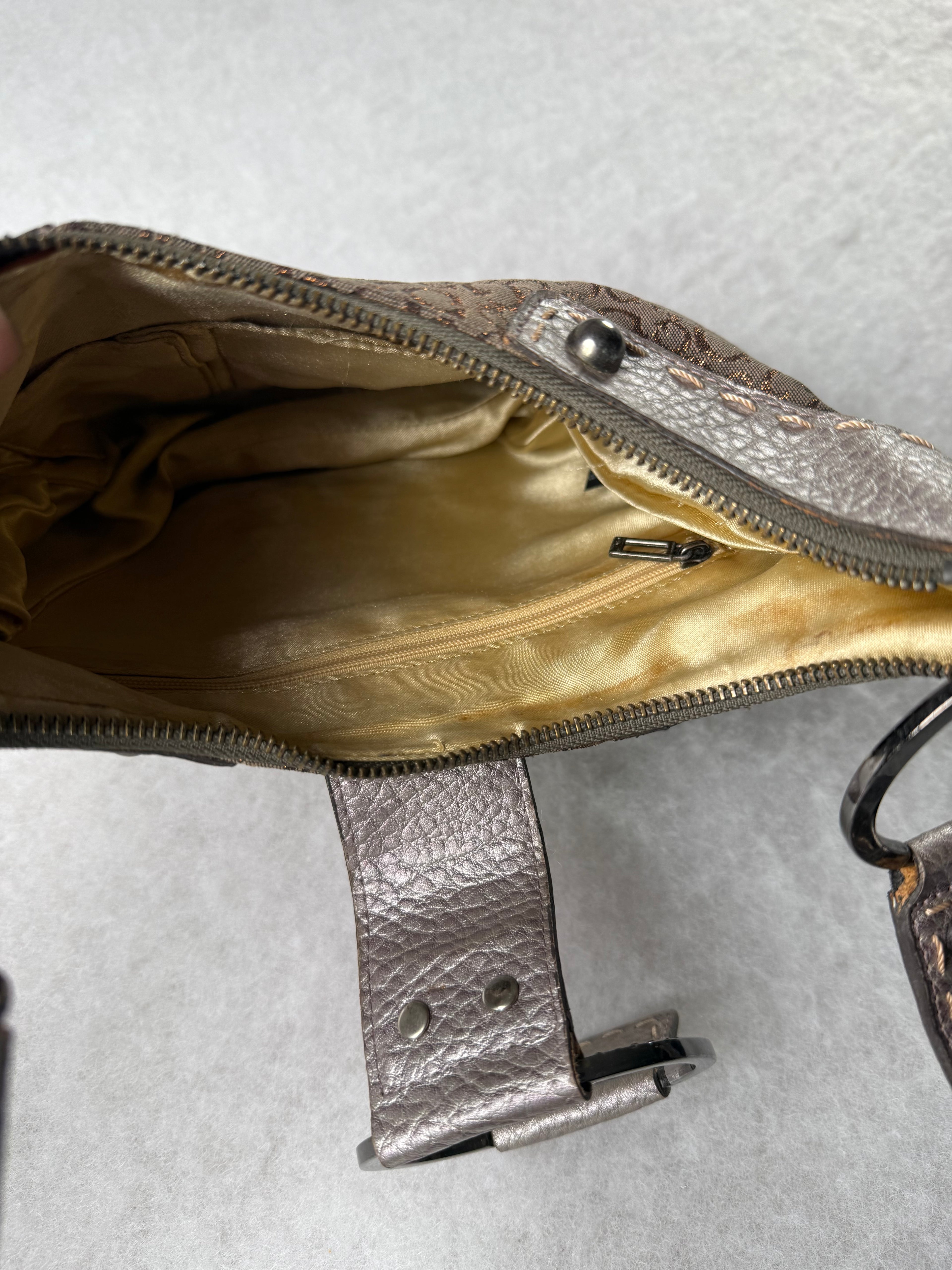 Guess Tasche