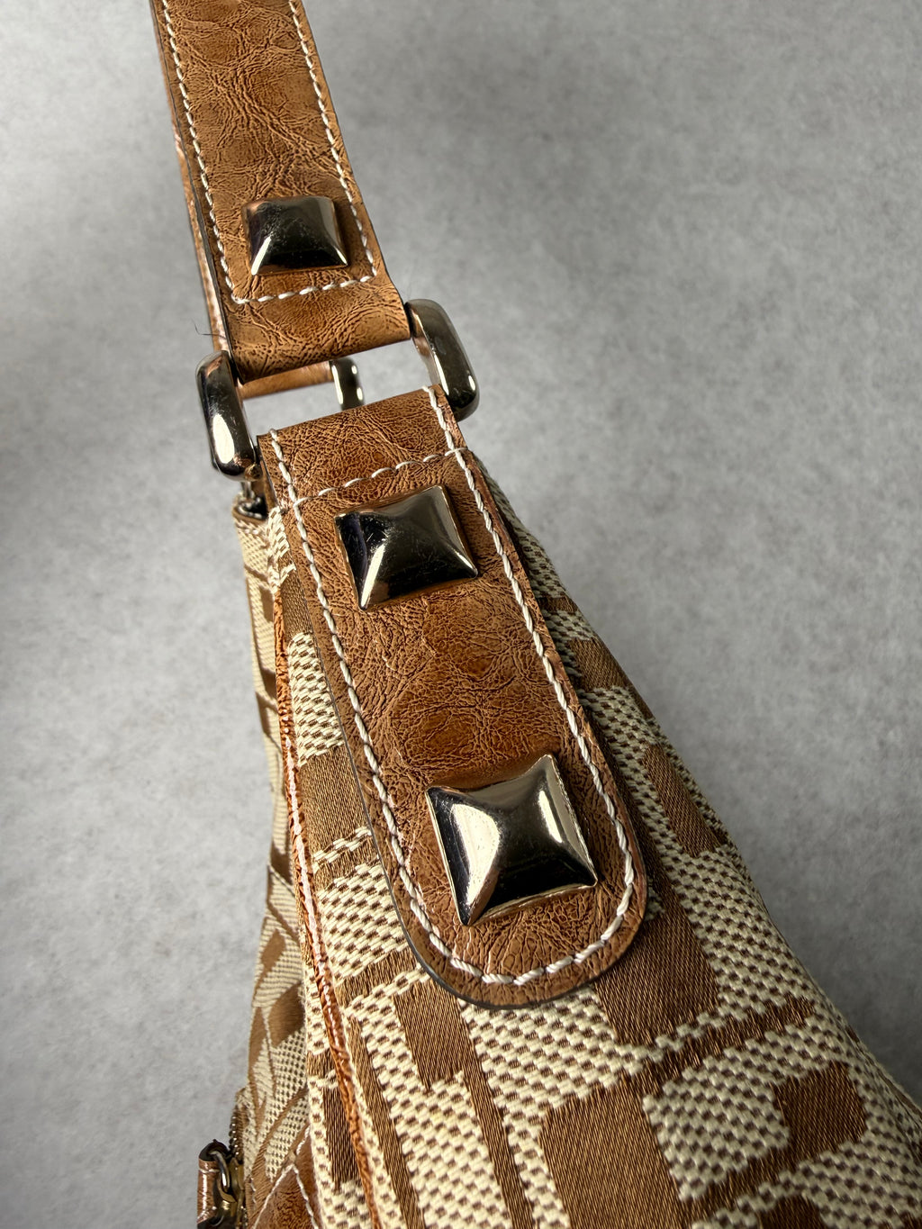 Guess Tasche