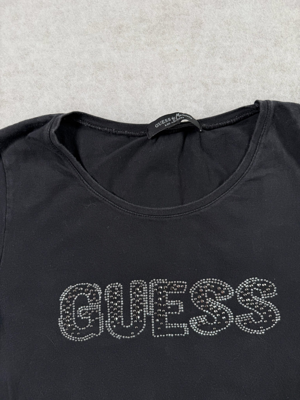 Guess Top Glitzer Schrift