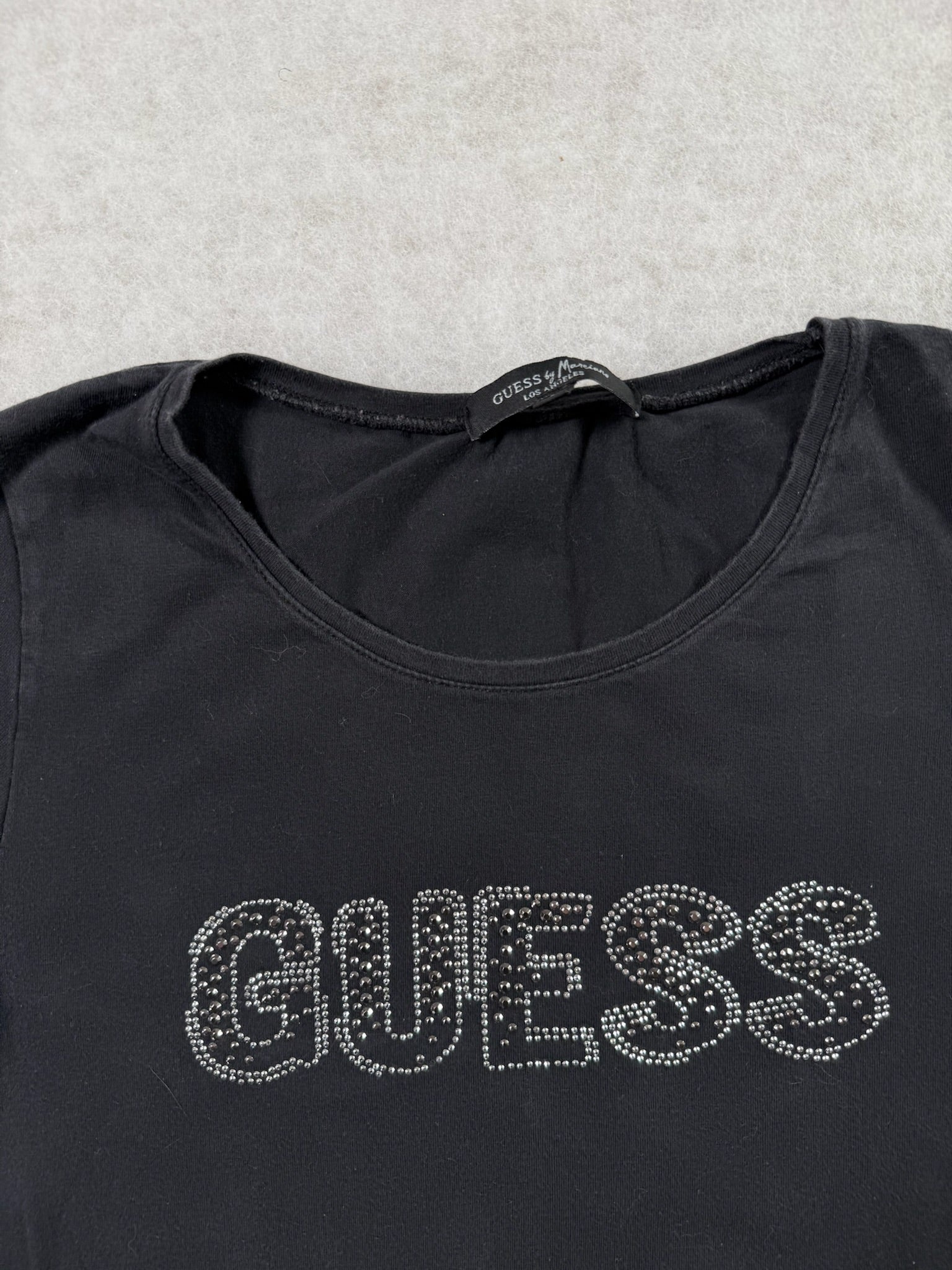 Guess Top Glitzer Schrift