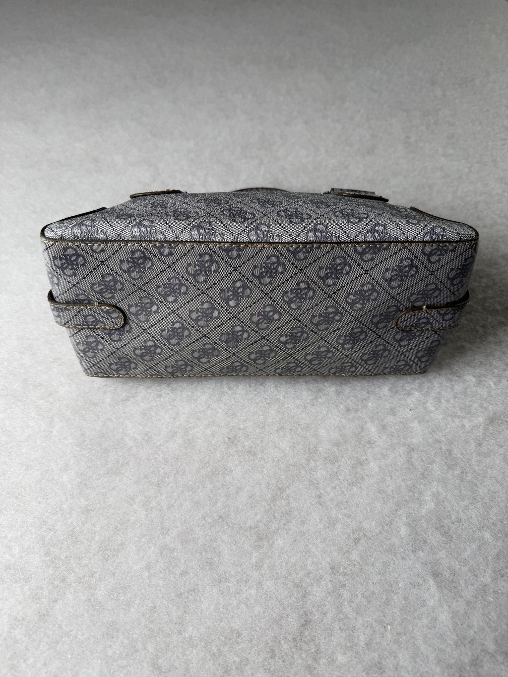 Guess Tasche