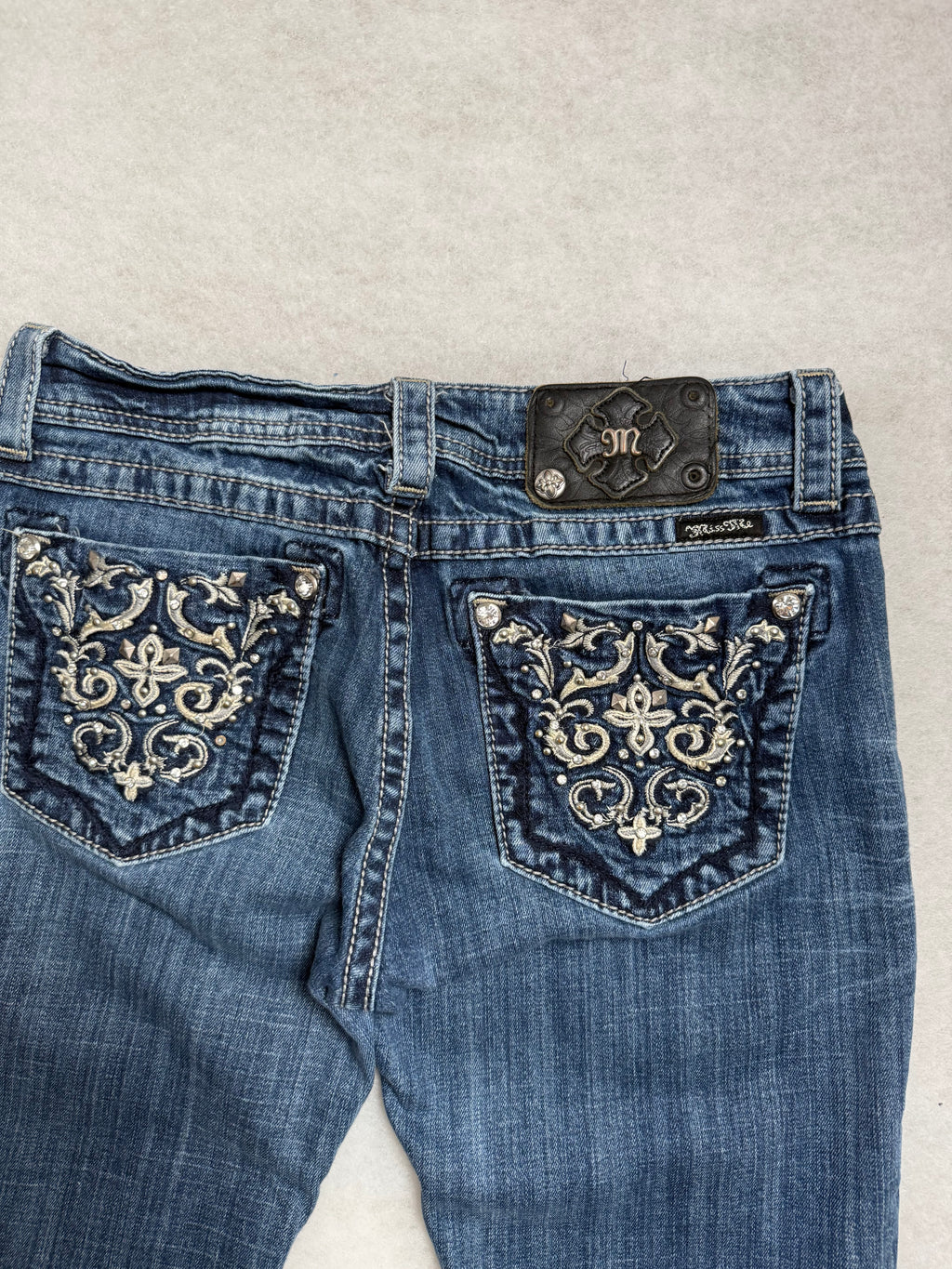 Miss Me Boot Cut Low Waist Jeans 29