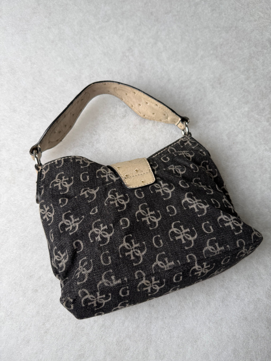 Guess Tasche