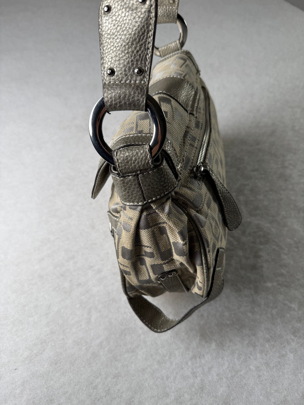 Guess Tasche