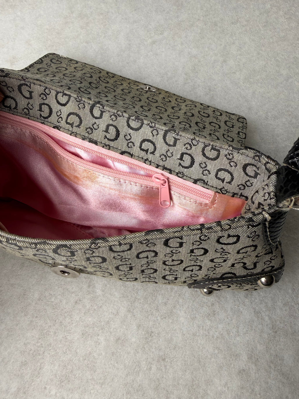 Guess Tasche