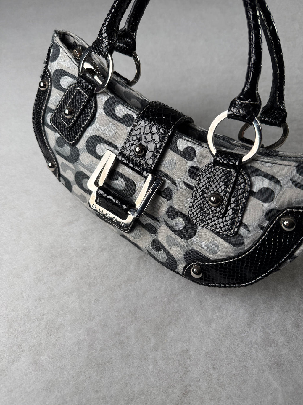 Guess Tasche