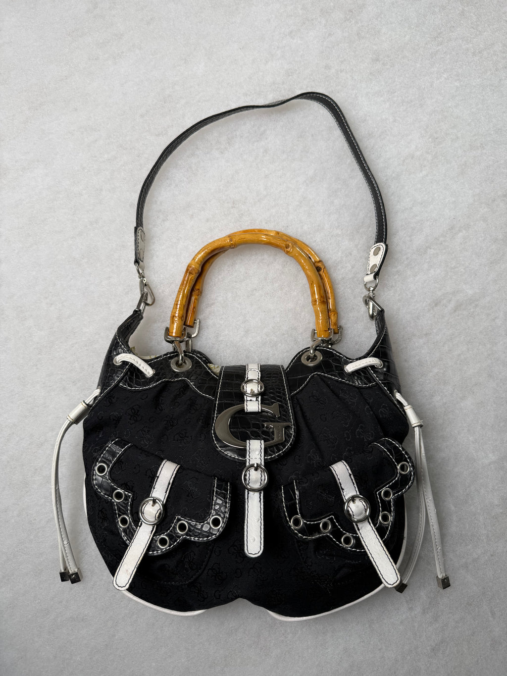Guess Tasche