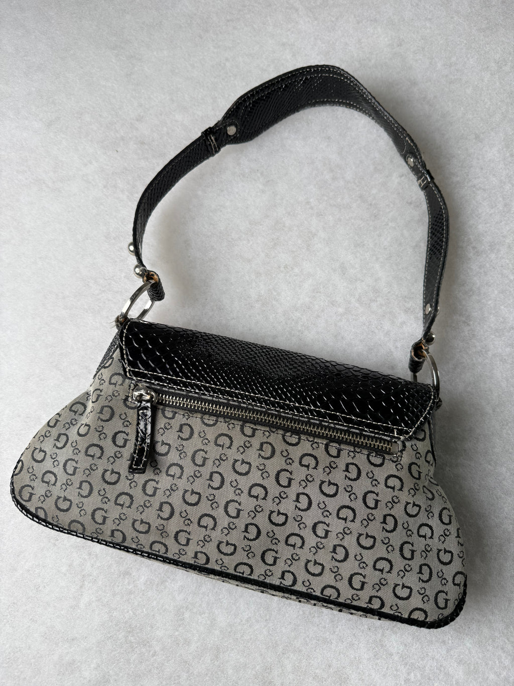 Guess Tasche