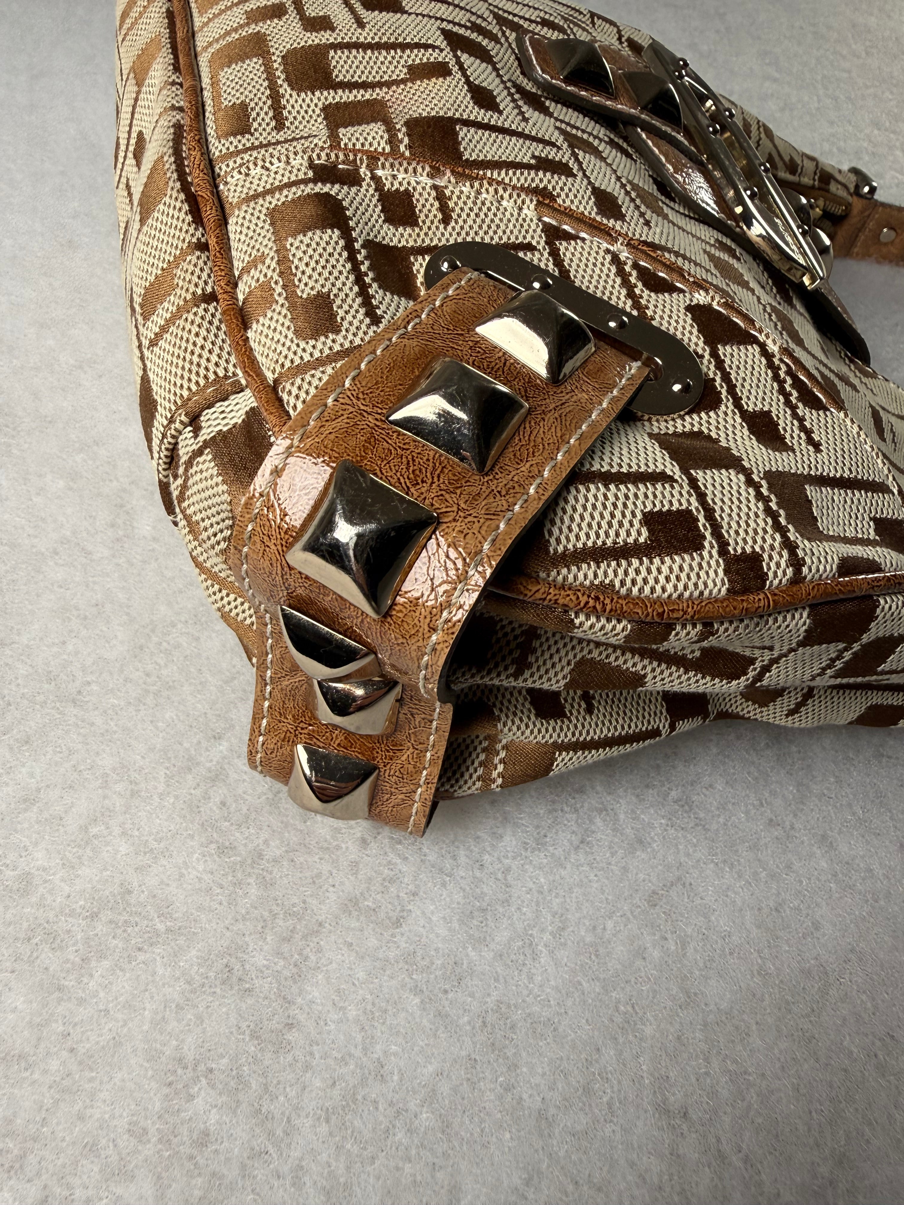 Guess Tasche