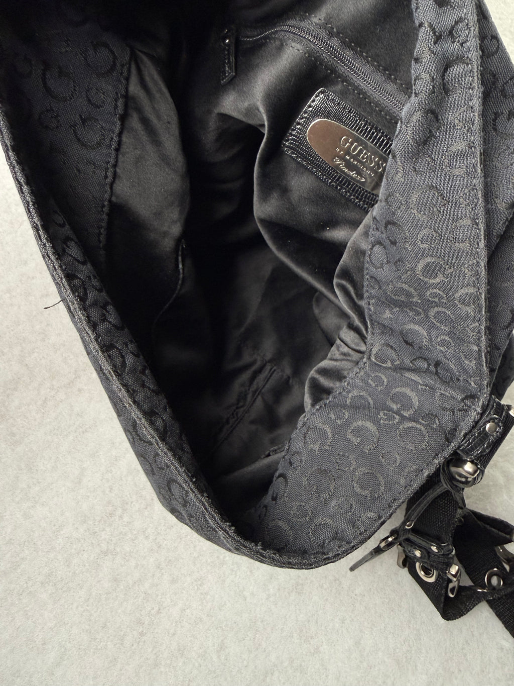 Guess Tasche
