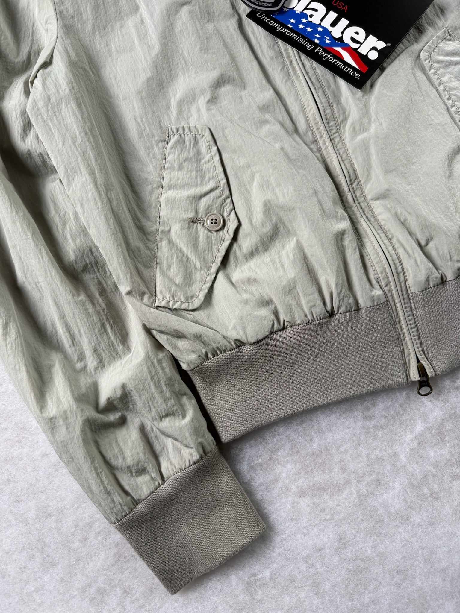Blauer Übergangsjacke