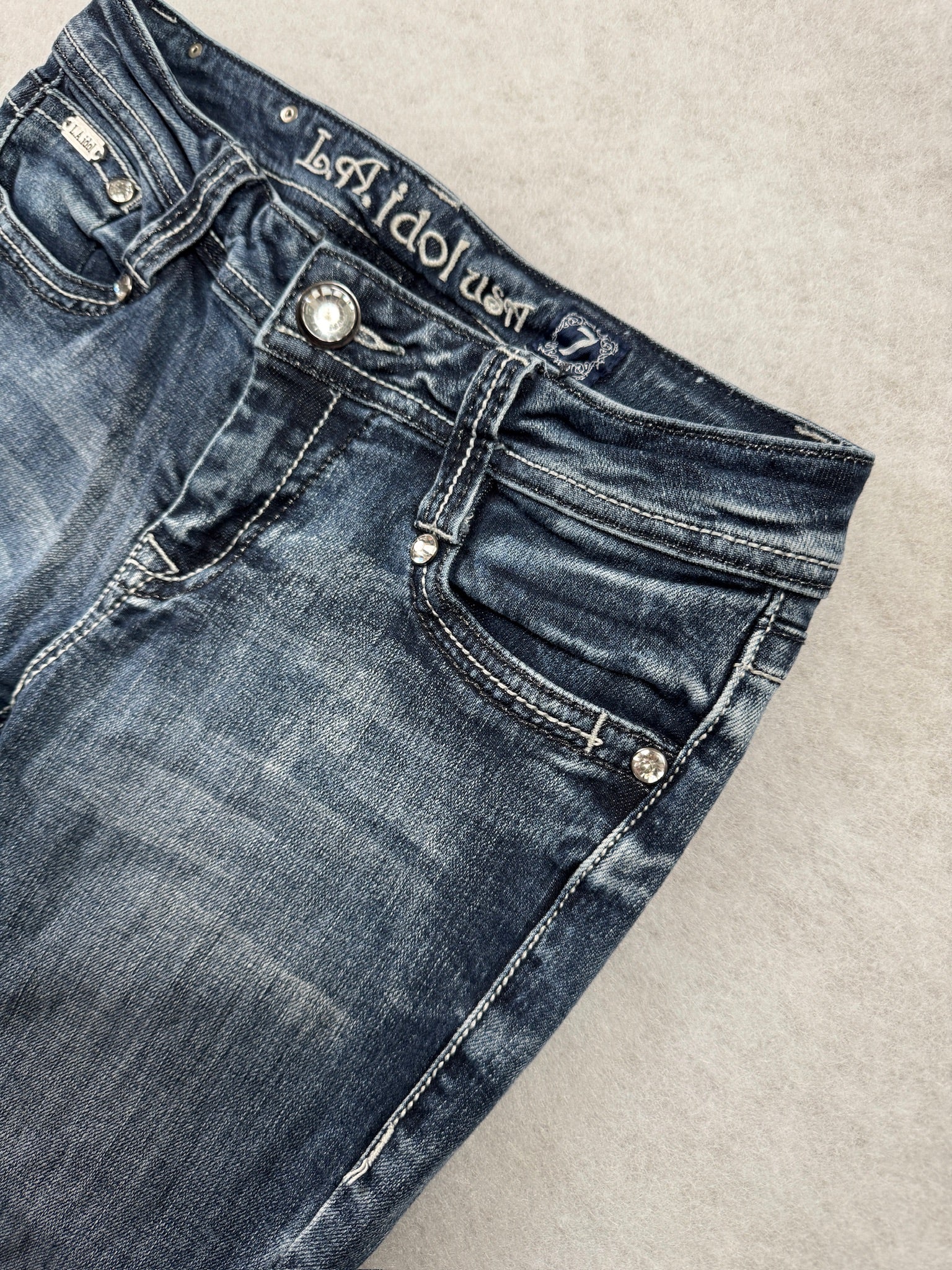 La Idol Boot Cut Low Waist Jeans 26