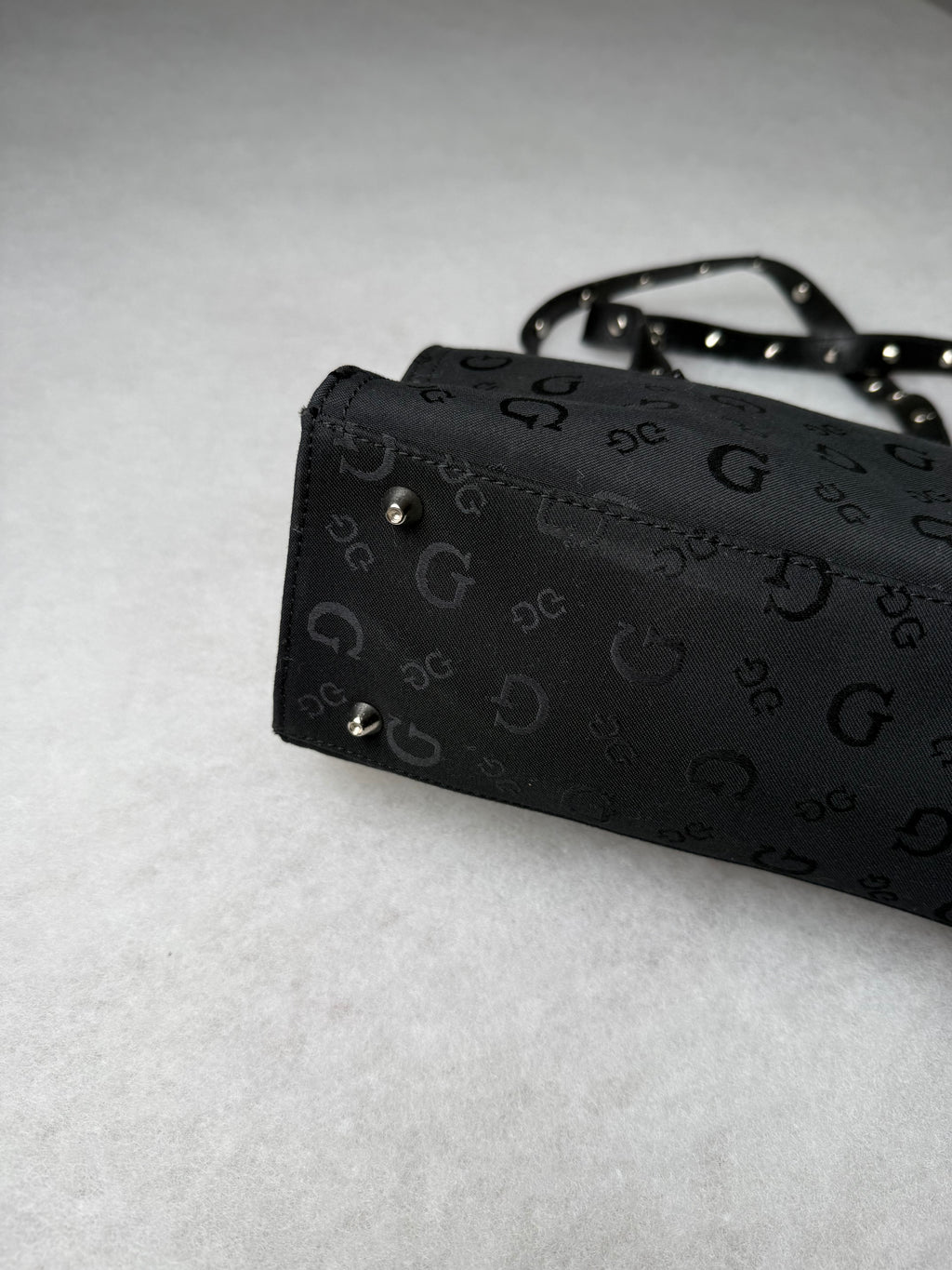 Guess Tasche