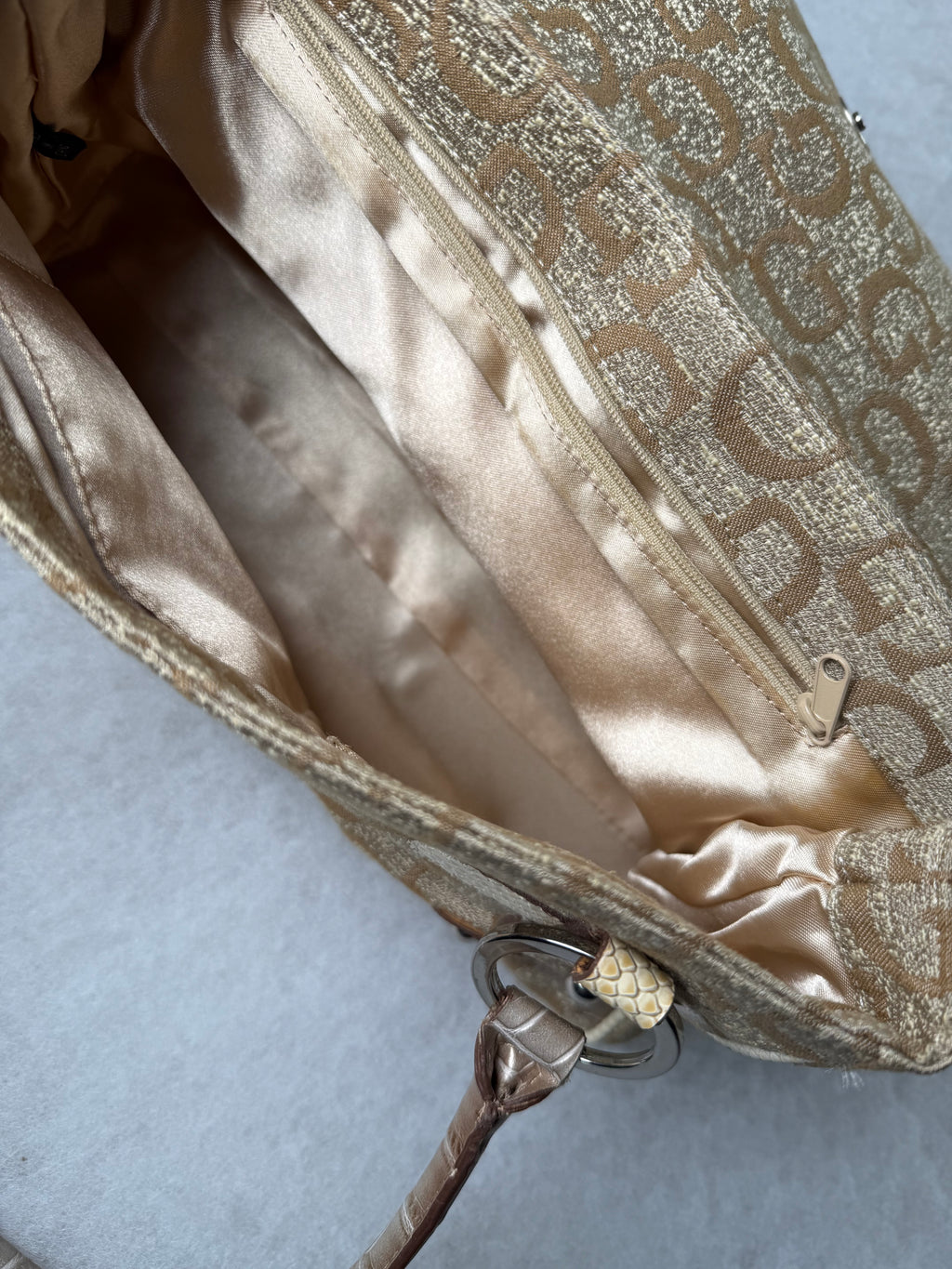 Guess Tasche