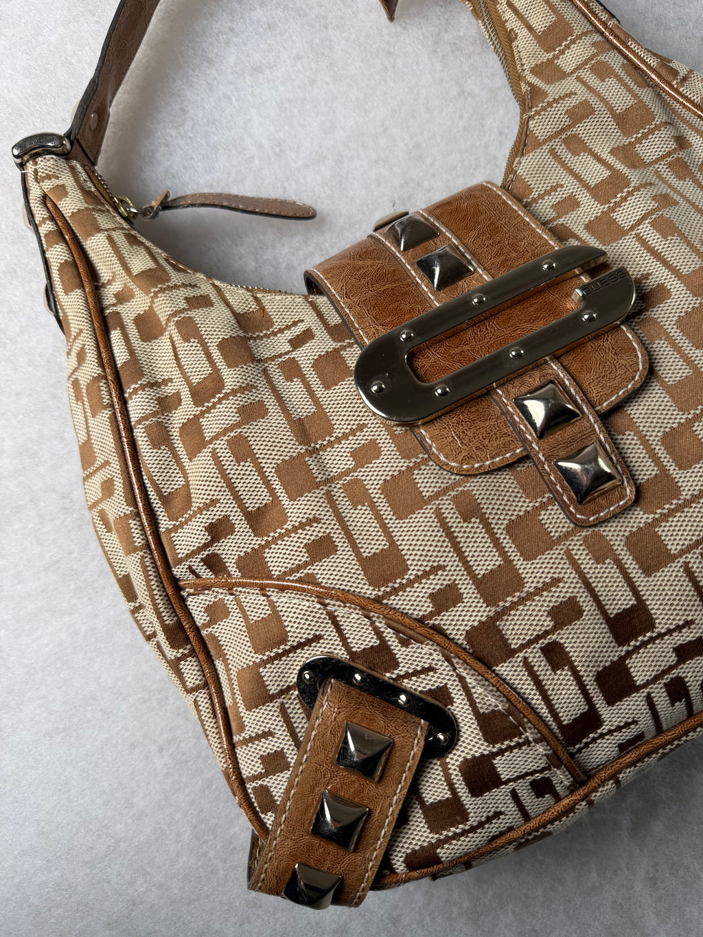 Guess Tasche