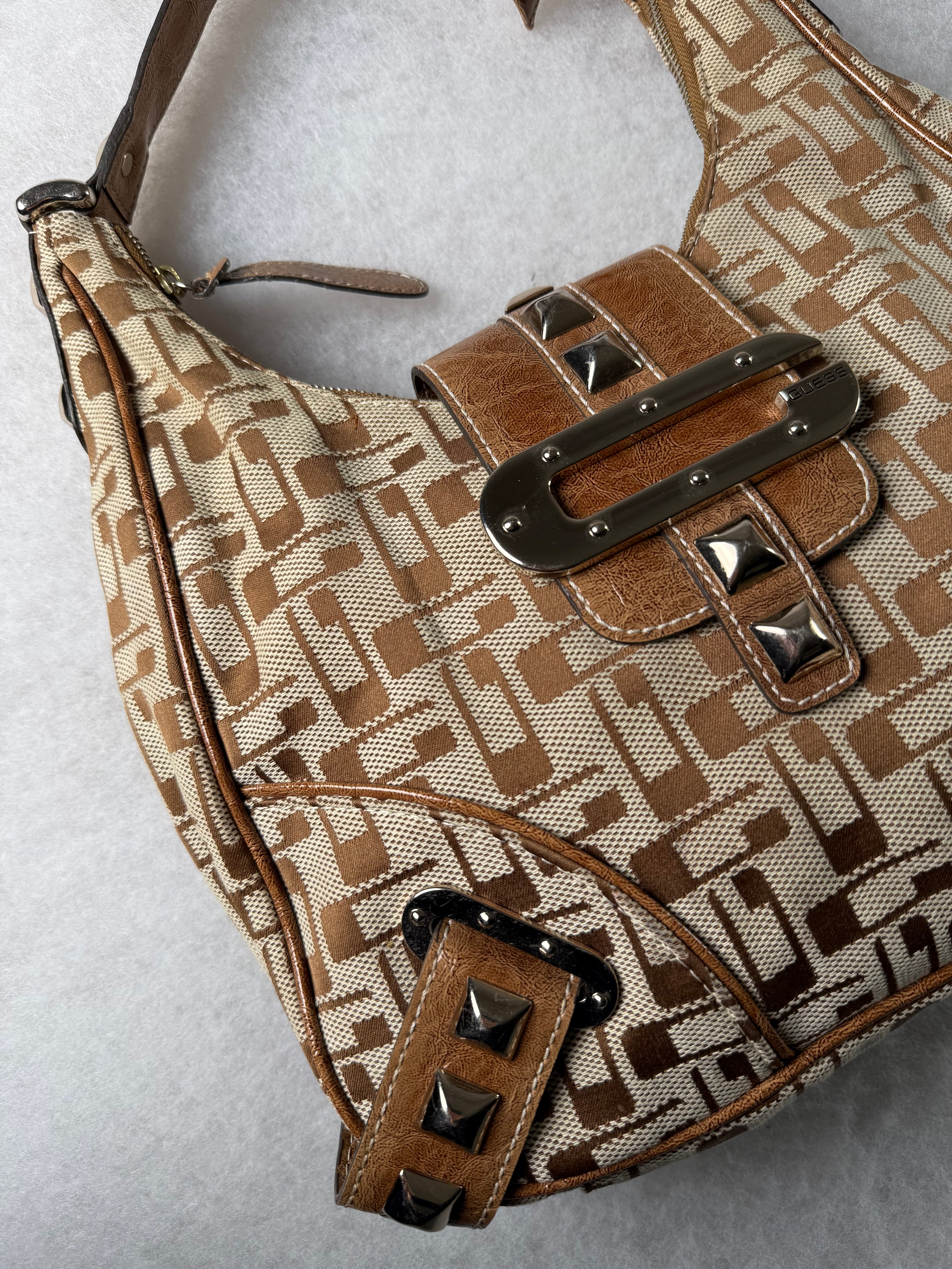 Guess Tasche