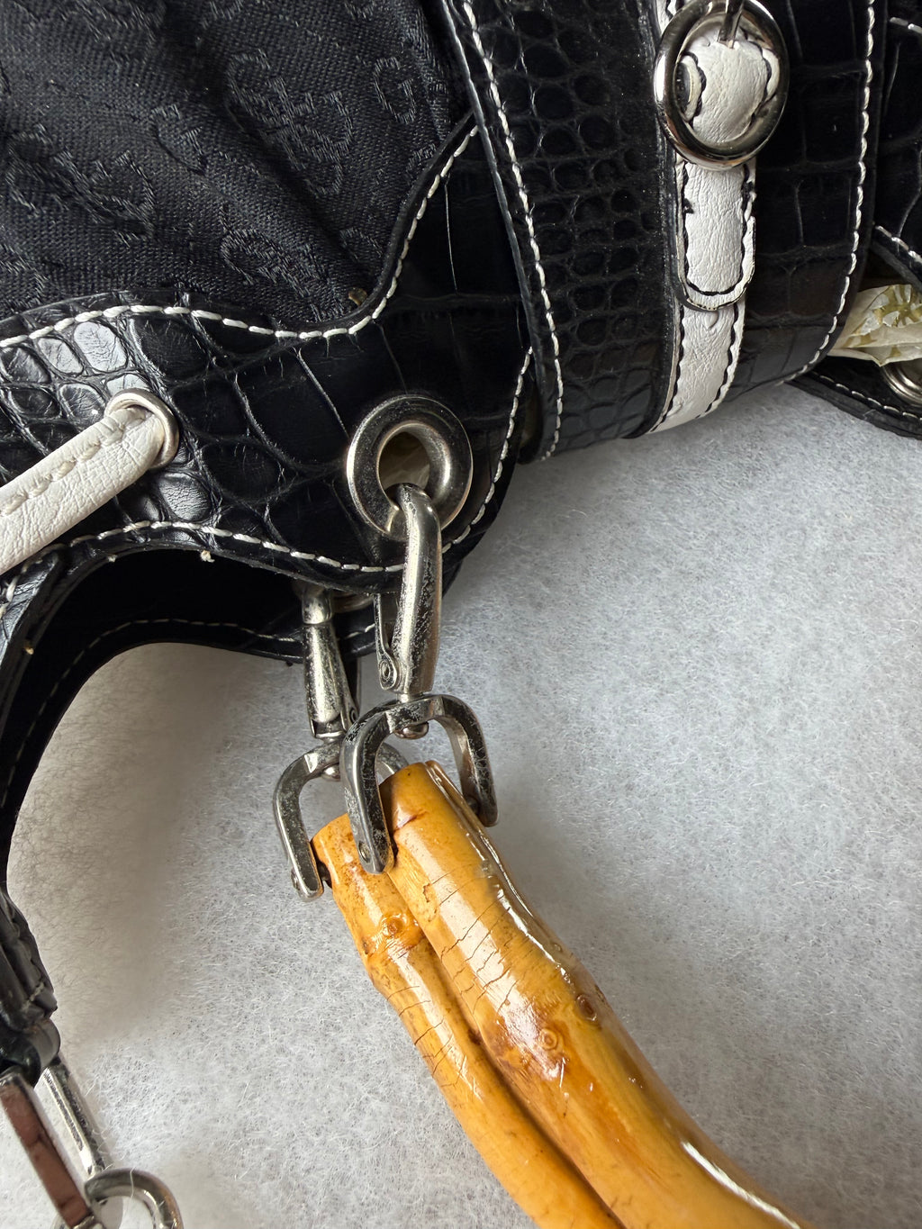Guess Tasche