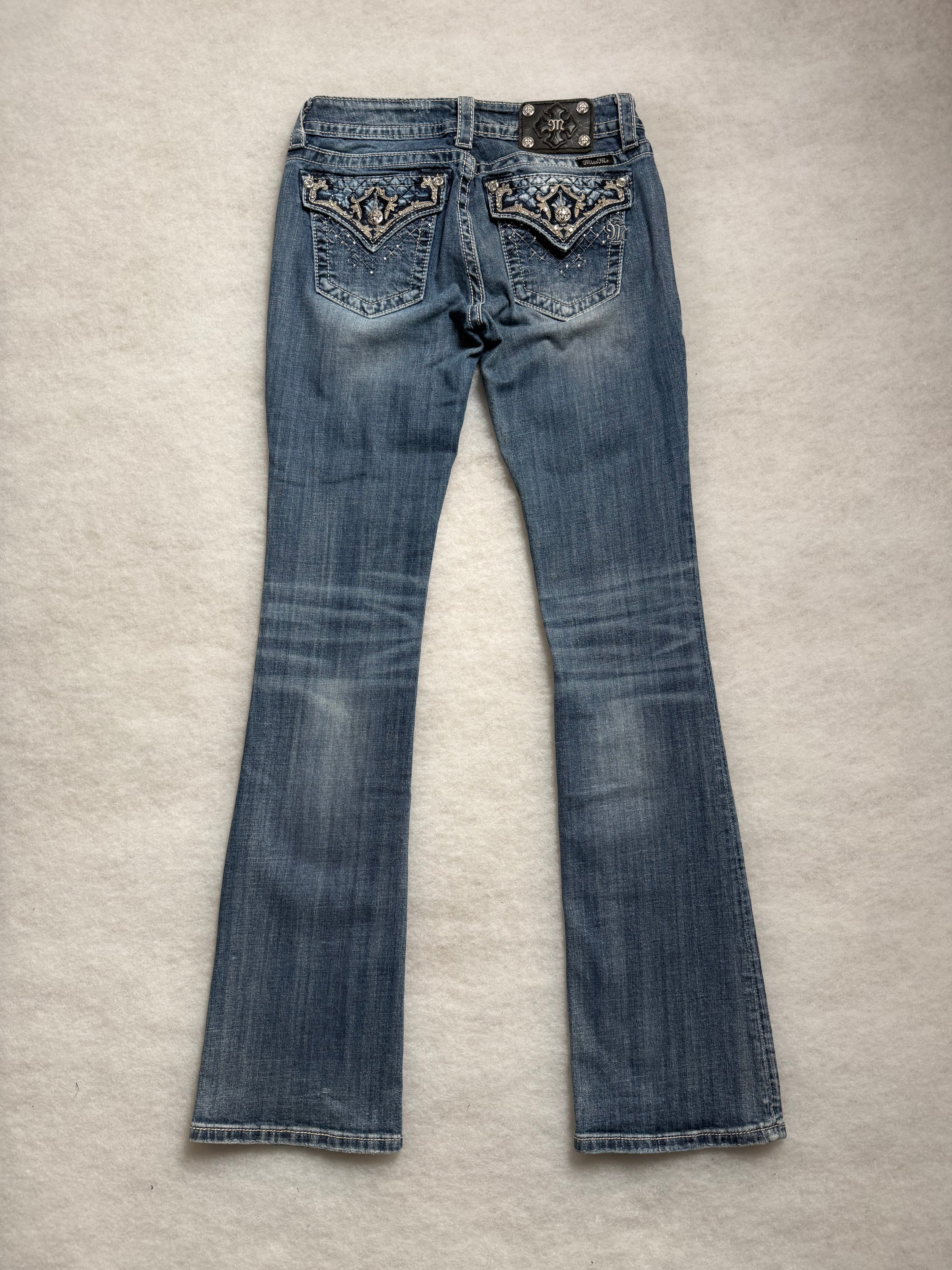 Miss Me Boot Cut Low Waist Jeans 29