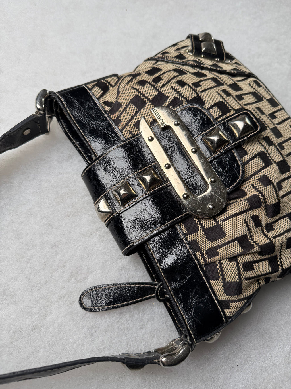 Guess Tasche
