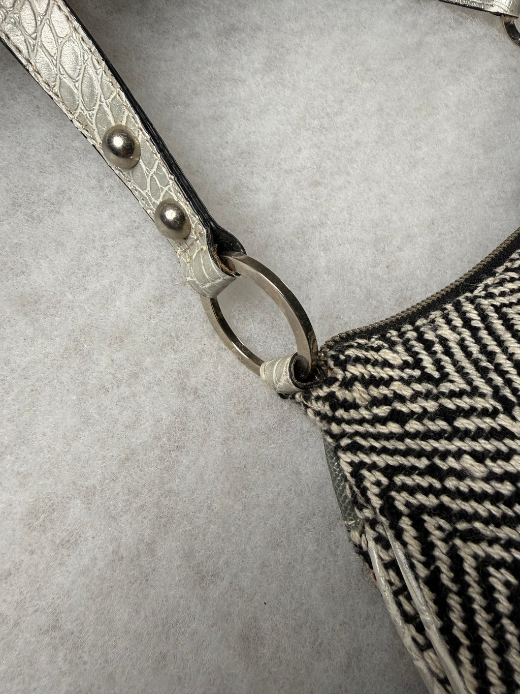 Guess Tasche