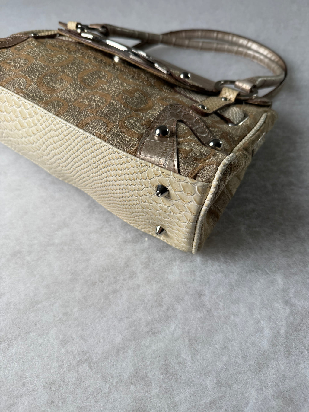 Guess Tasche