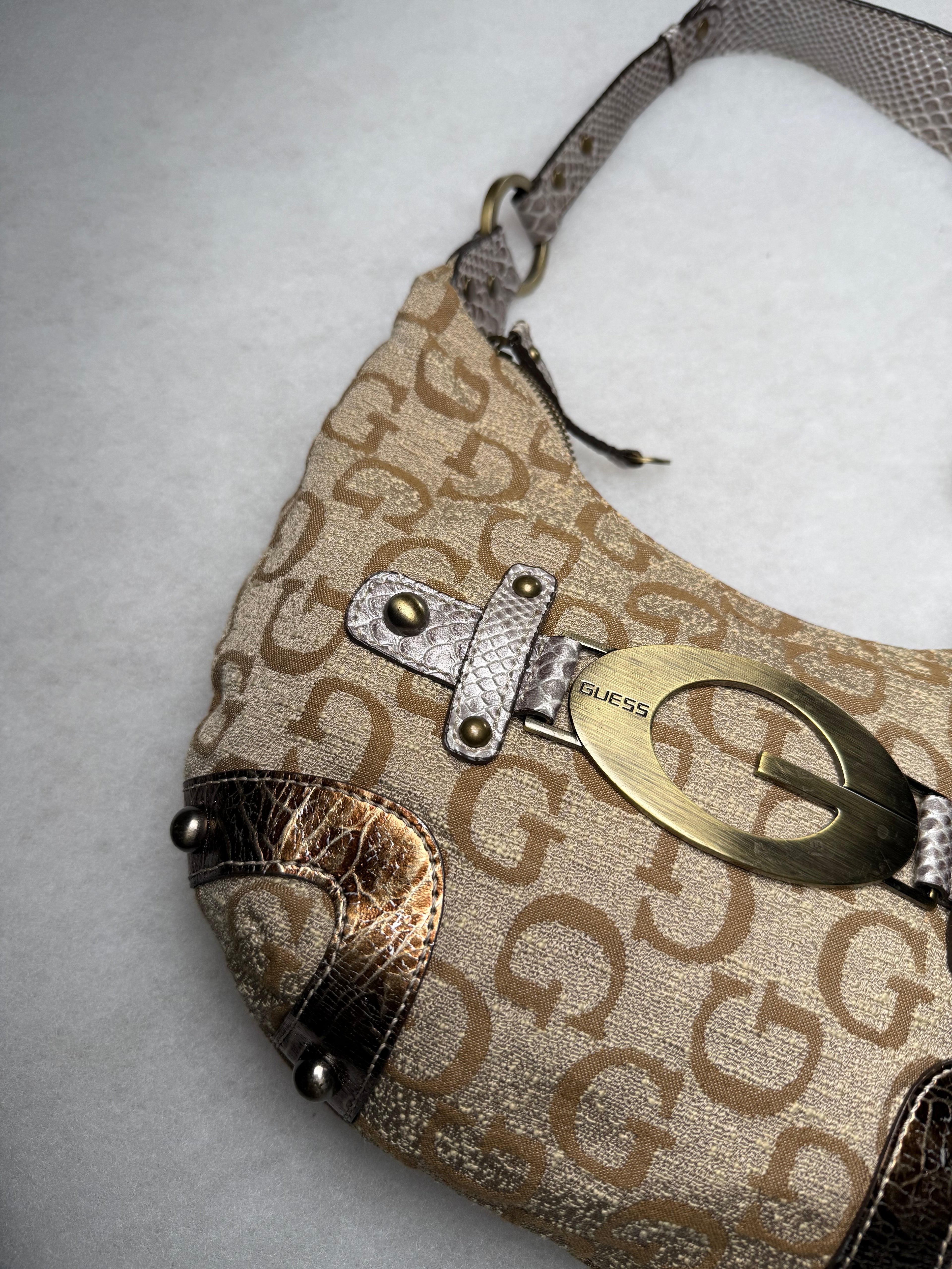 Guess Tasche